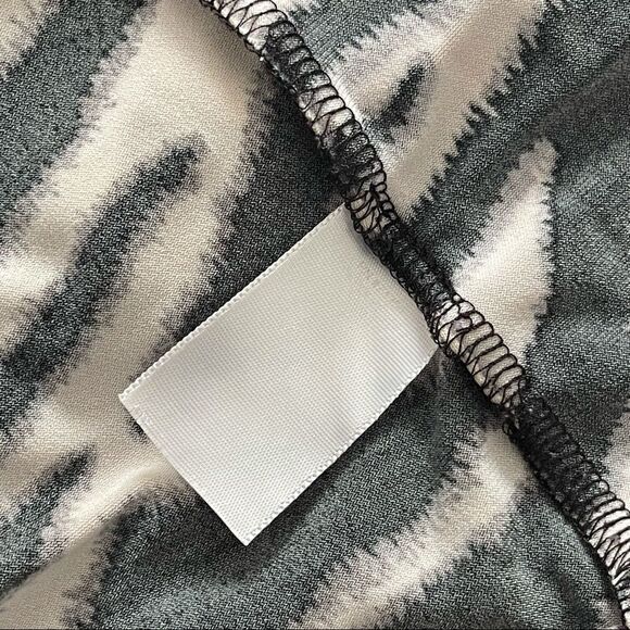 ENFOCUS Studio Zebra Print Dress Size 6 - Picture 8 of 11